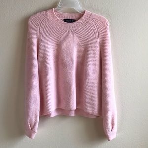 Beautiful soft pink sweater P2 or S